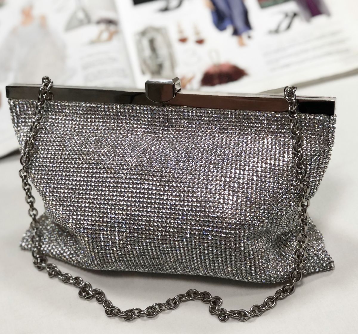 Сумочка/ камни/ Dolce Gabbana размер 23/15 цена 39 138 руб