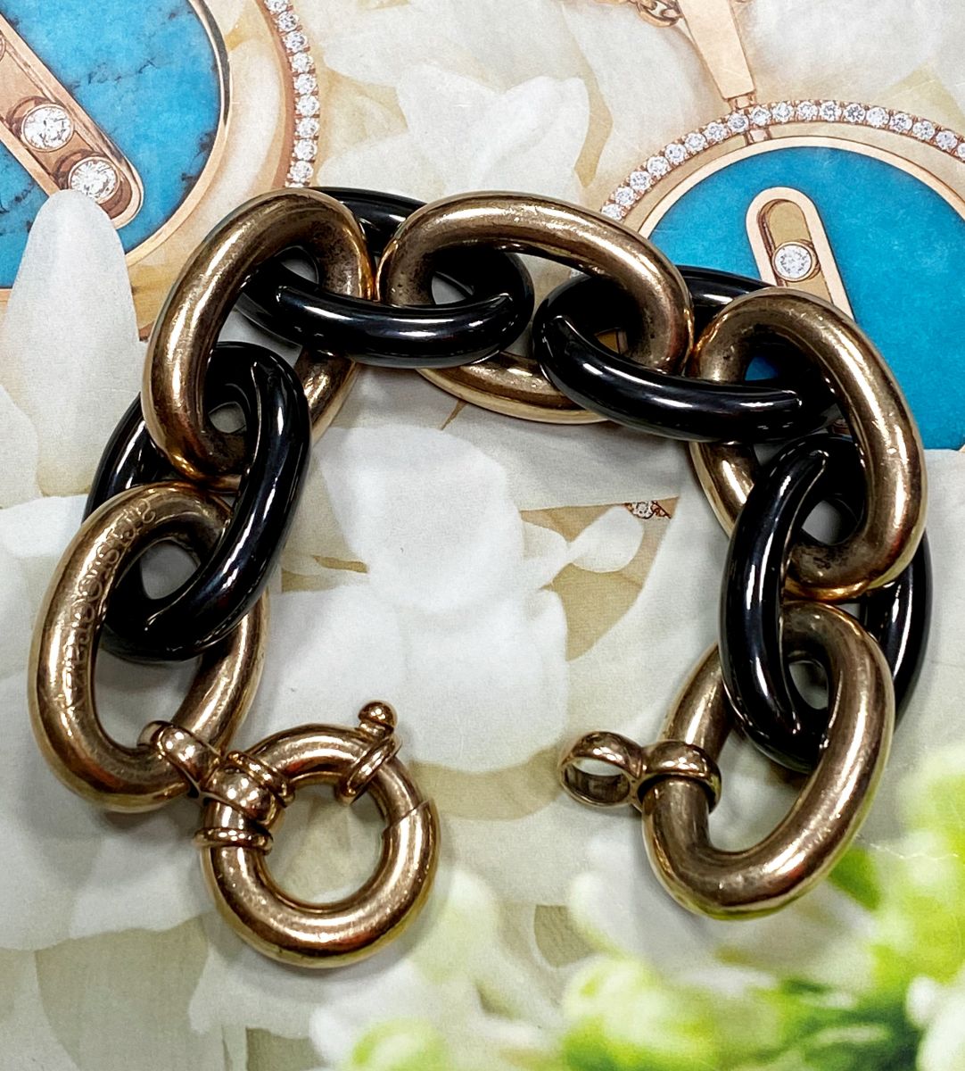 Браслет Aristocrazy цена 18 786 руб

