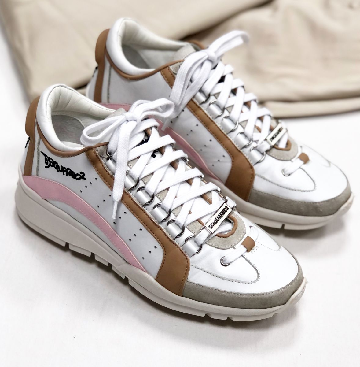 Кроссовки Dsquared размер 37 цена 15 385 руб 