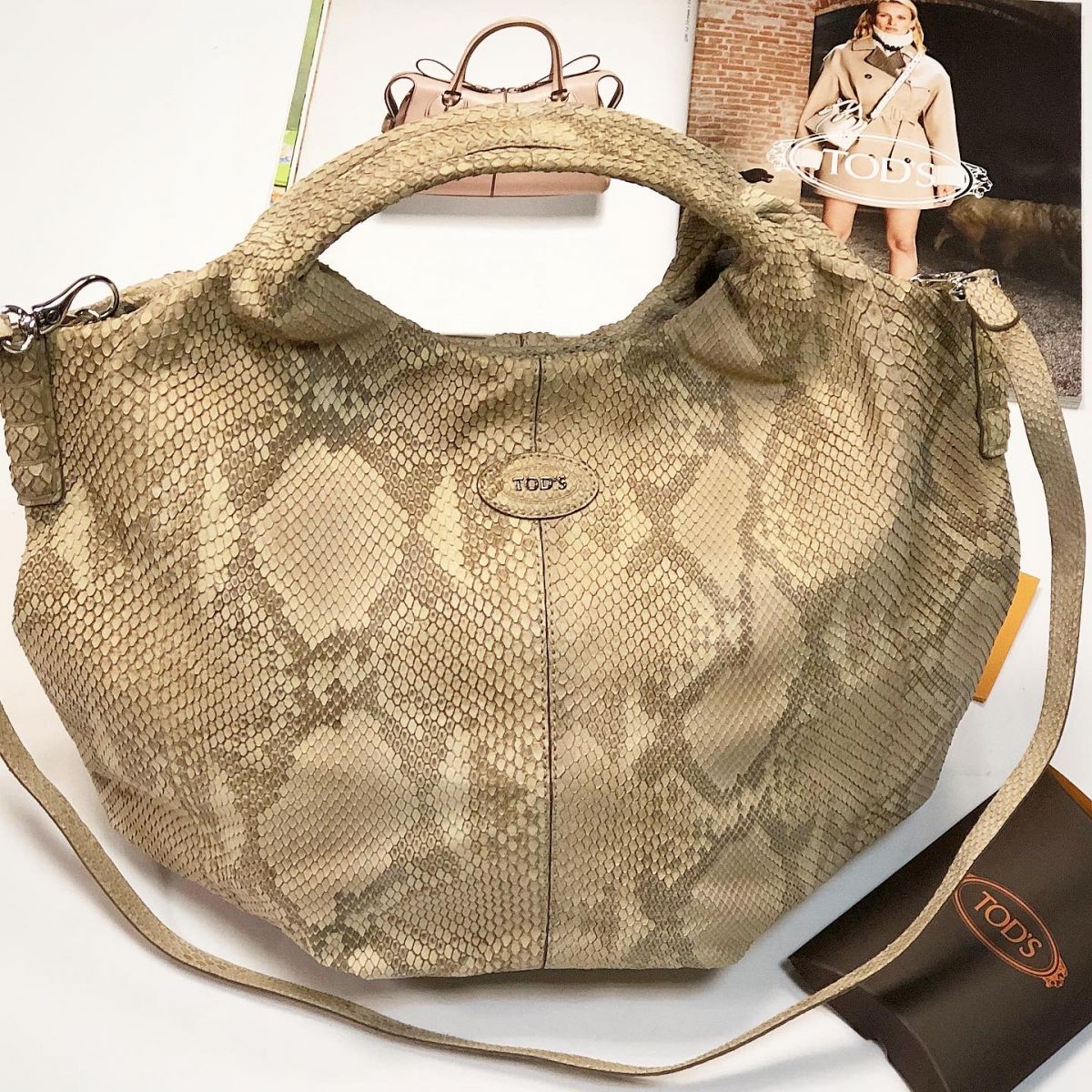 Сумка / питон / Tods размер 37/30 цена 23 078 руб / новая / 