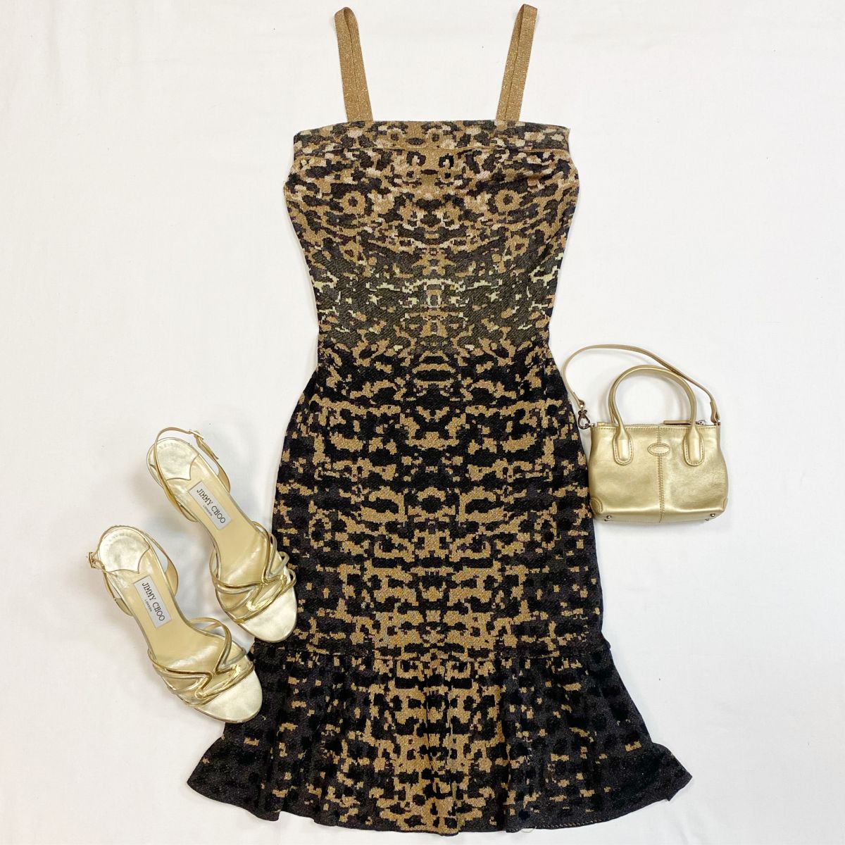 Платье Missoni размер 40 цена 9 231 рубБосоножки Jimmy Choo размер 39.5 цена 6 154 рубСумка Tods