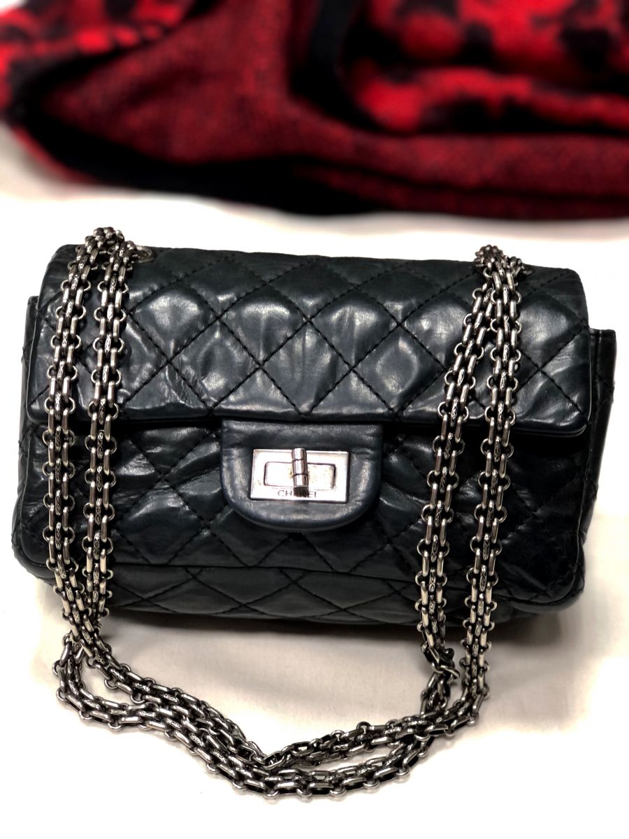 Сумочка Chanel цена 234 925 руб