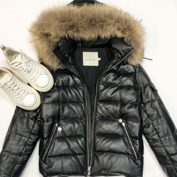 Куртка - пуховик Moncler 