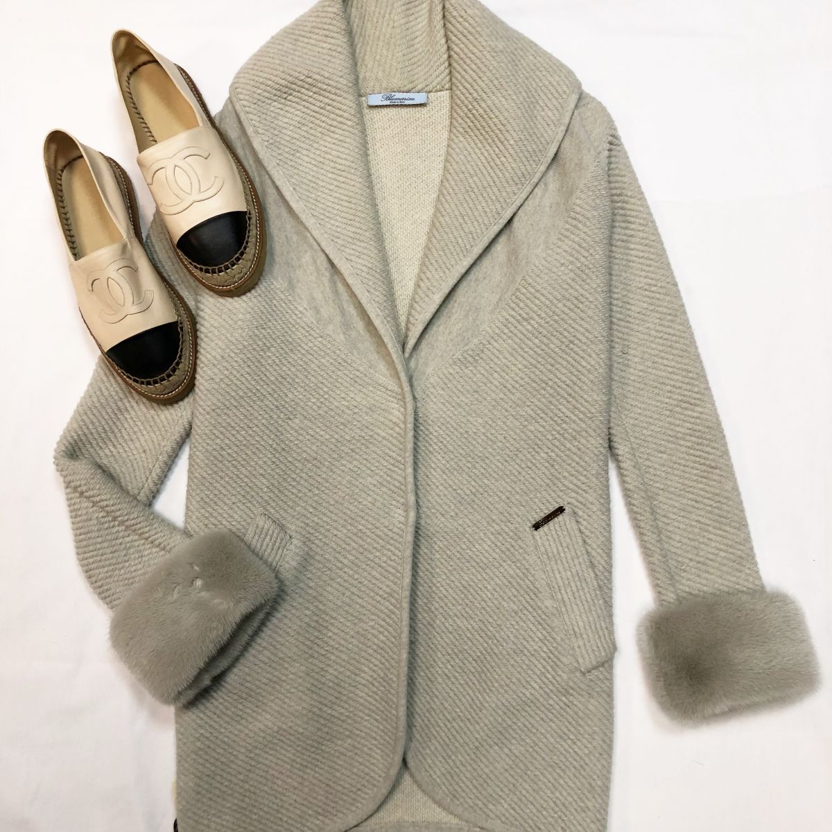 Кардиган BLUMARINE размер 38 цена 15 385 руб