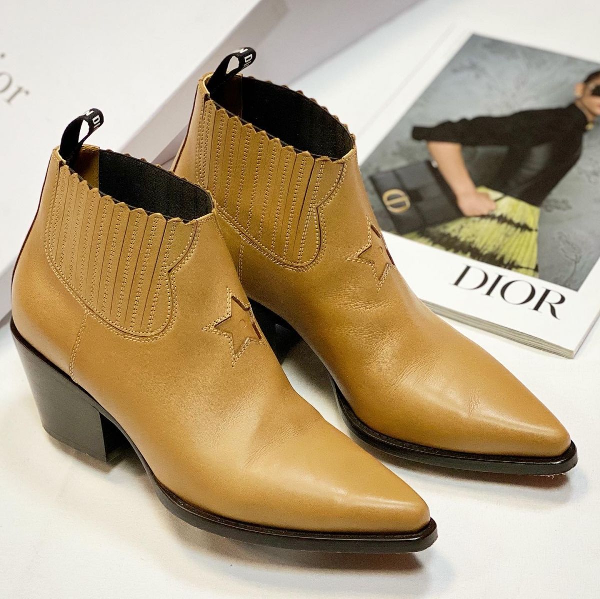 Dior sales boots star