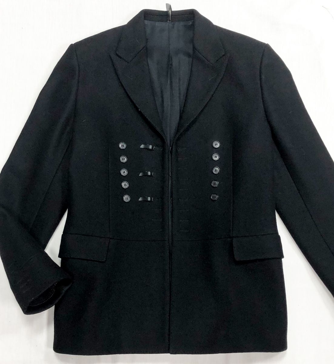 #mechtamenПолупальто Cristian Dior размер 54 цена 31 310 руб
Кеды Christian Dior размер 44 цена 23 483 руб
