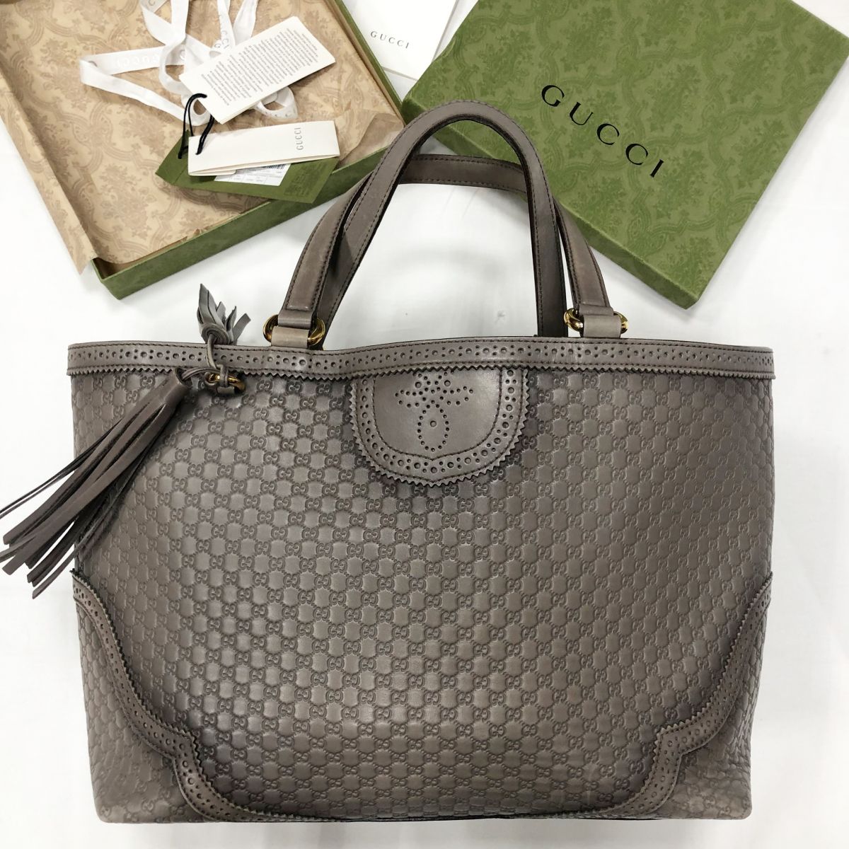 Сумка GUCCI размер большой цена 46 965
Руб