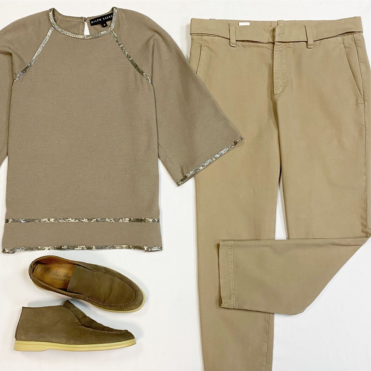 Кофта/бисер/ Ralph Lauren размер M цена 7 693 рубБрюки Brunello Cucinelli размер 42 цена 10 770 рубЛоферы Loro Piana размер 39 цена 38 463 руб