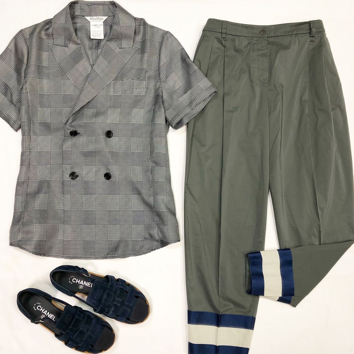 Блузка / шёлк / Max Mara размер 46 цена 7 693 руб Брюки Armani  размер 44 цена 4 616 руб Босоножки Chanel  размер 39.5 цена 23 077 руб