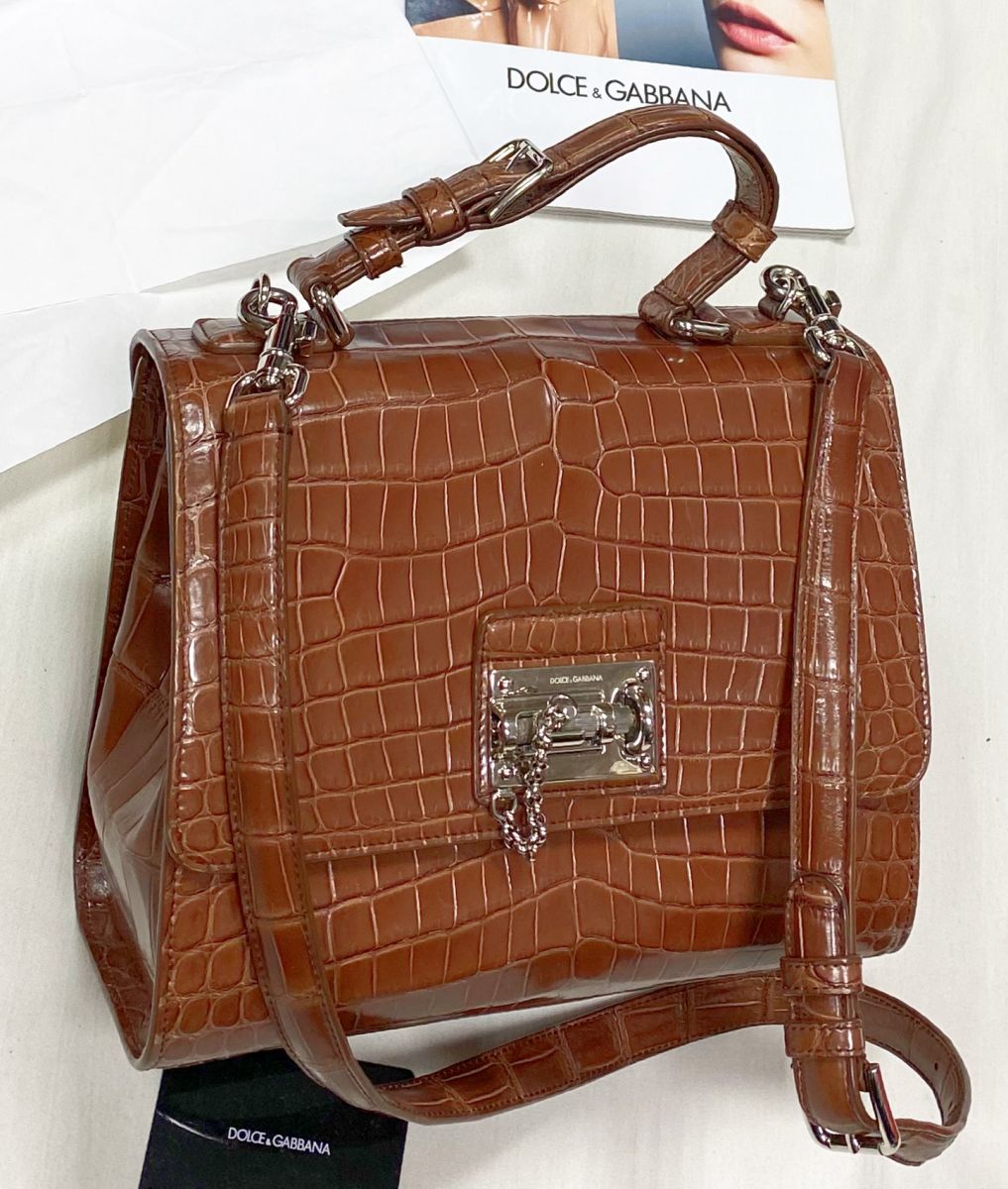 Сумка / крокодил / Dolce Gabbana размер 25/20 цена 391 375 руб