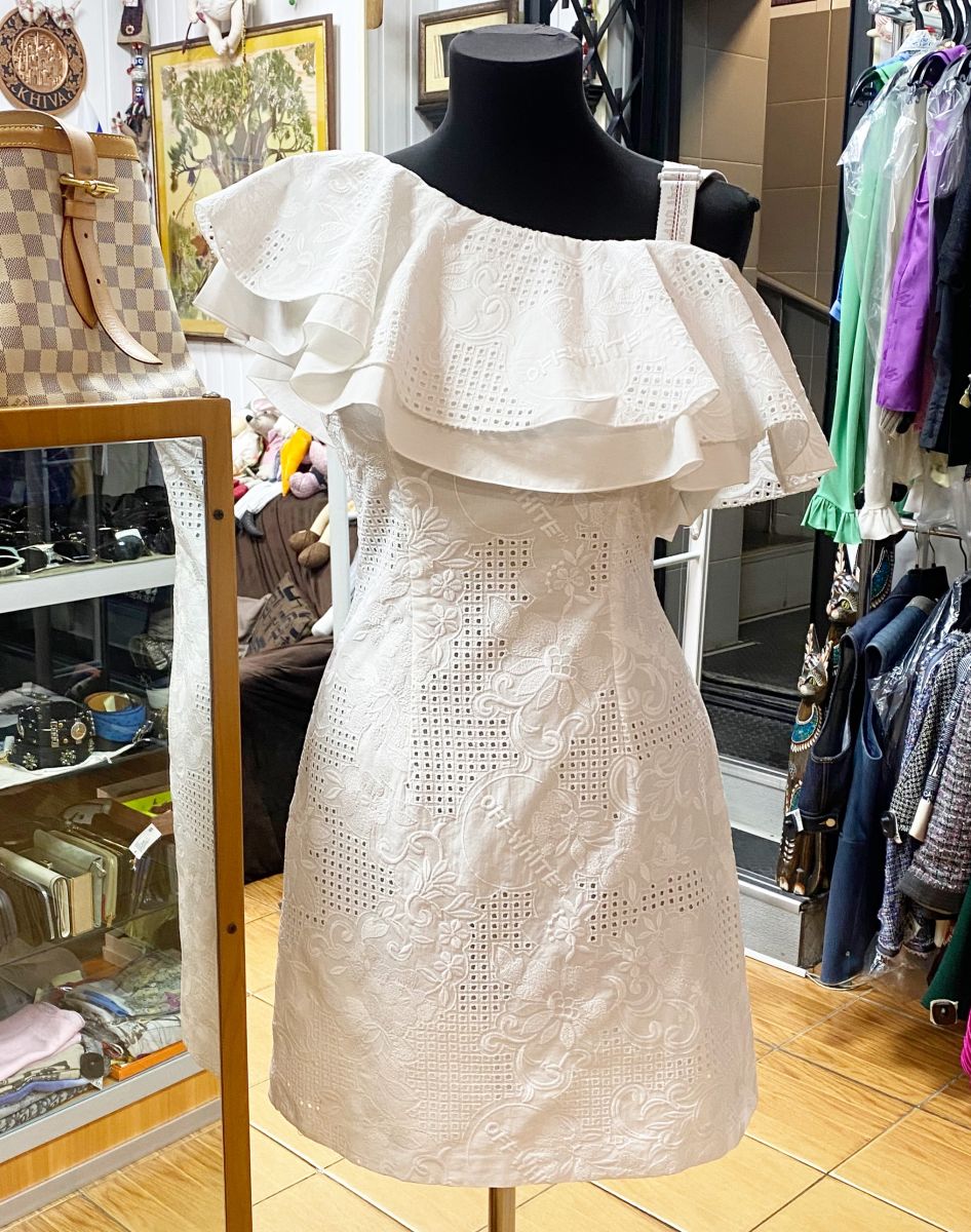 Платье Off White размер 40 цена 18 786 руб


