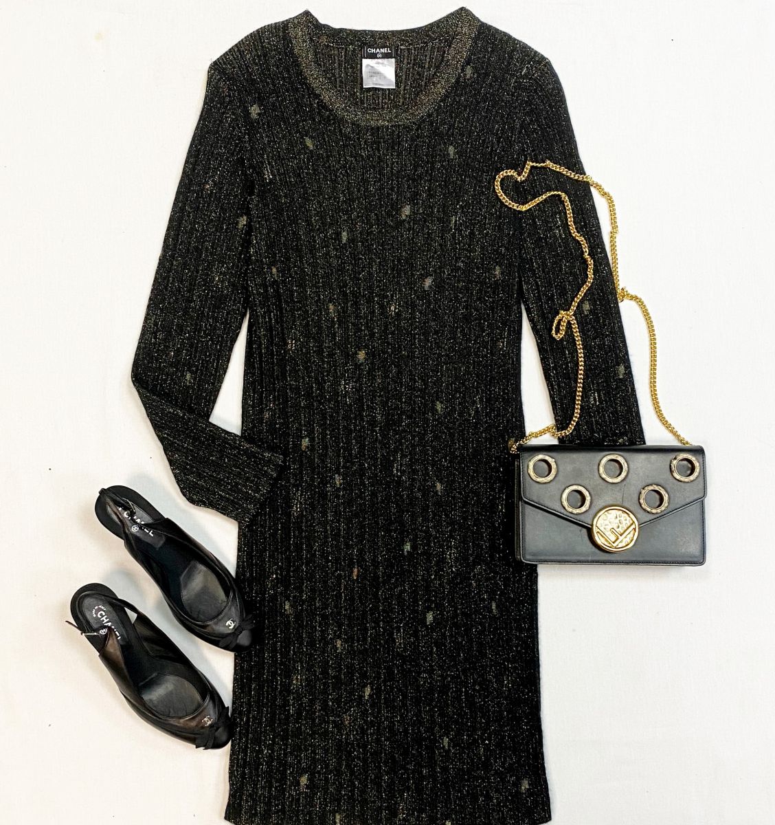 Платье/люрекс/ Chanel размер 40 цена 53 847 руб
Босоножки Chanel размер 36 цена 24 616 руб
Сумка Fendi 