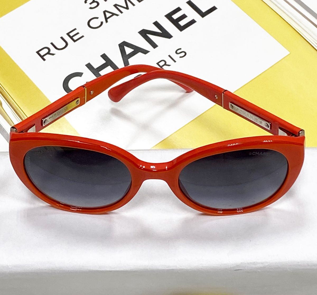 Очки Chanel цена 23 483 руб
