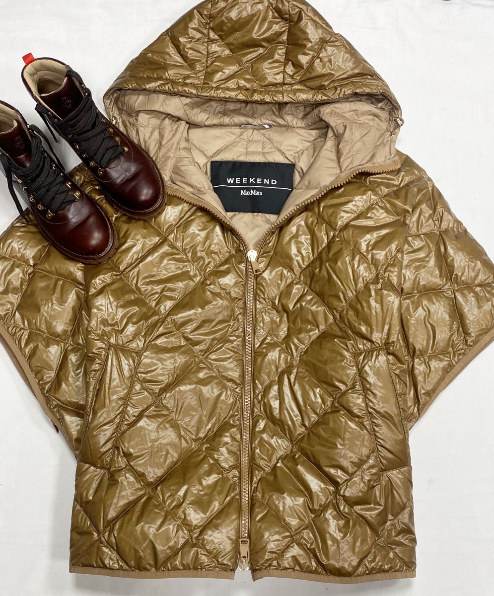 Жилет Weekend/ Max Mara размер 38 цена 28 179 руб
Ботинки Tory Burch размер 38 цена 7 828 руб