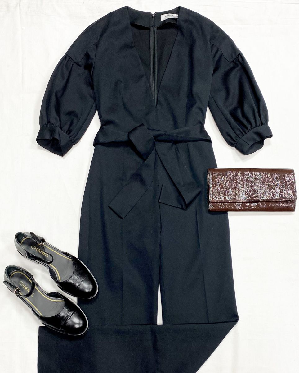 Комбинезон Ysl размер 36 цена 23 483 руб
Туфли Chanel размер 39 цена 78 275 руб
Клатч Ysl 