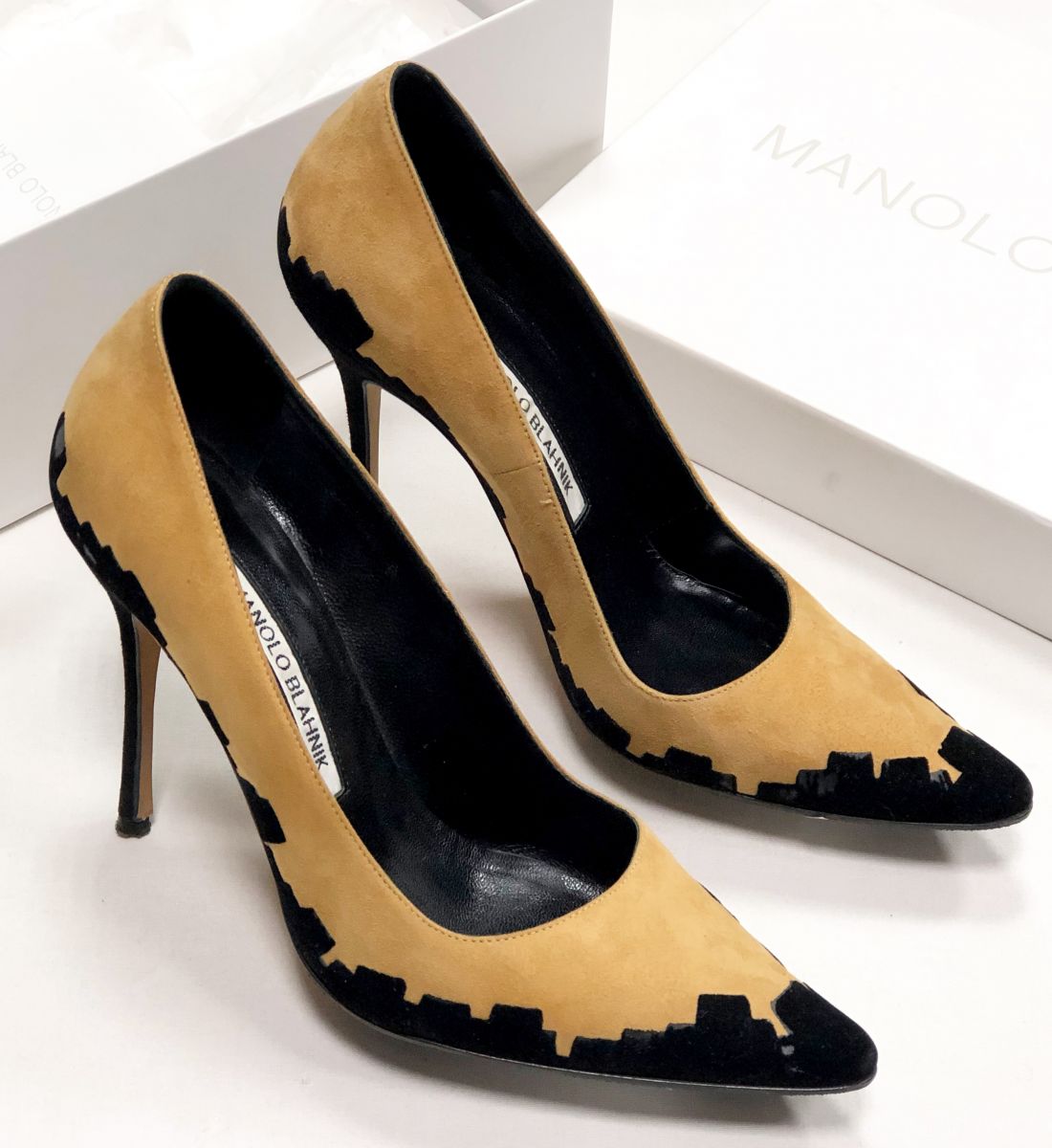 Туфли Manolo Blanhik размер 36 цена 23 483 руб