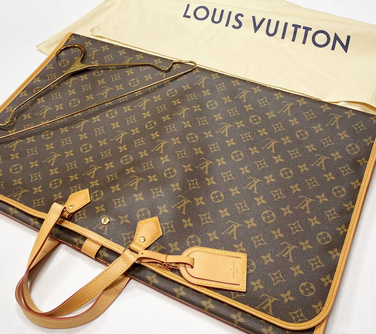 Портплед Louis Vuitton цена 62 620 руб