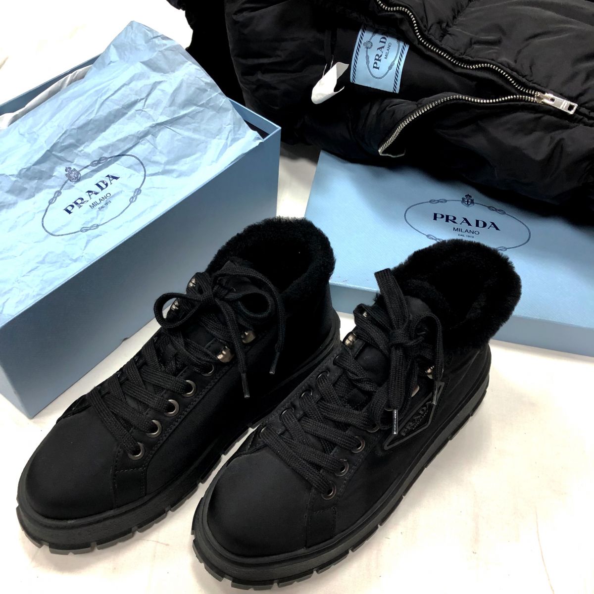 Ботинки зимние PRADA размер 38.5 цена 23 483 руб