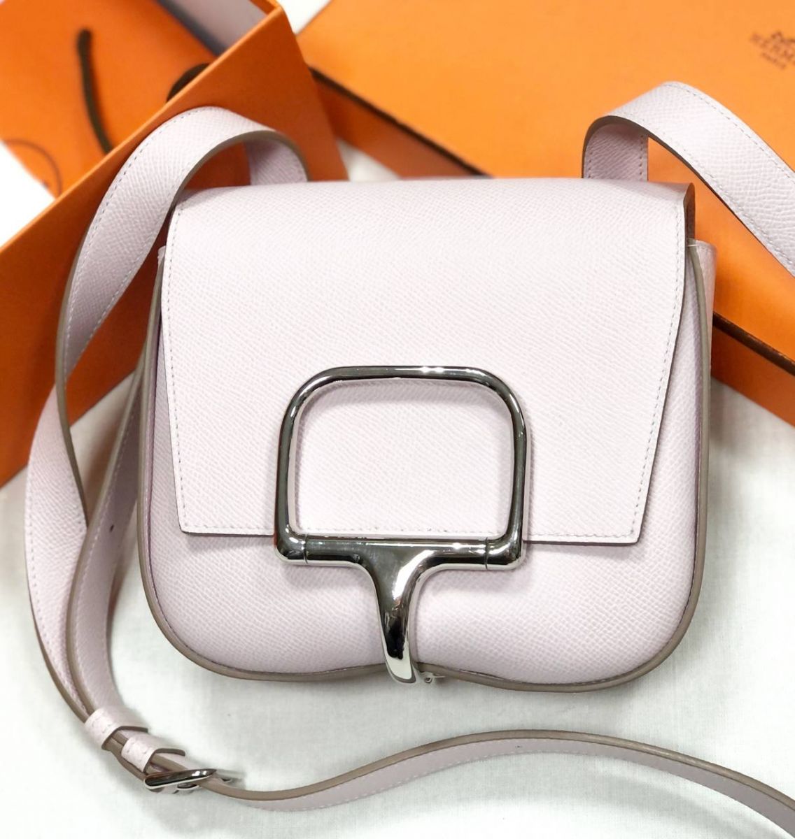 Сумка Hermès размер 16 цена 313 100 руб

