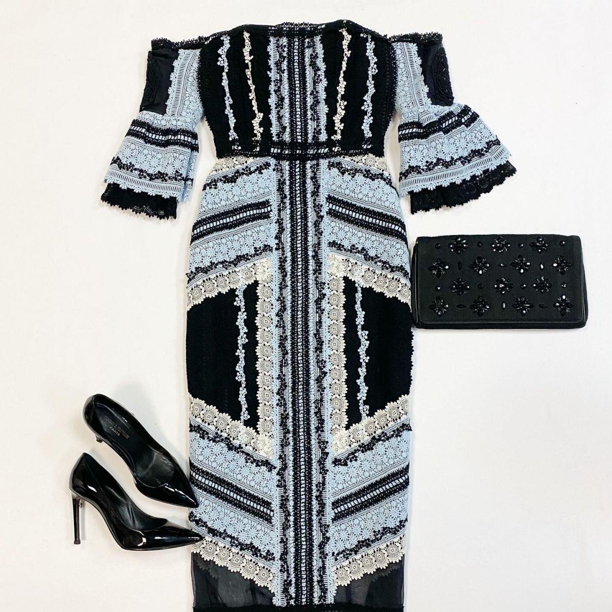 Платье/шитьё Erdem размер 38 цена 38 463 рубТуфли Saint Laurent размер 37.5 цена 9 231 рубКлатч Dries Van Noten