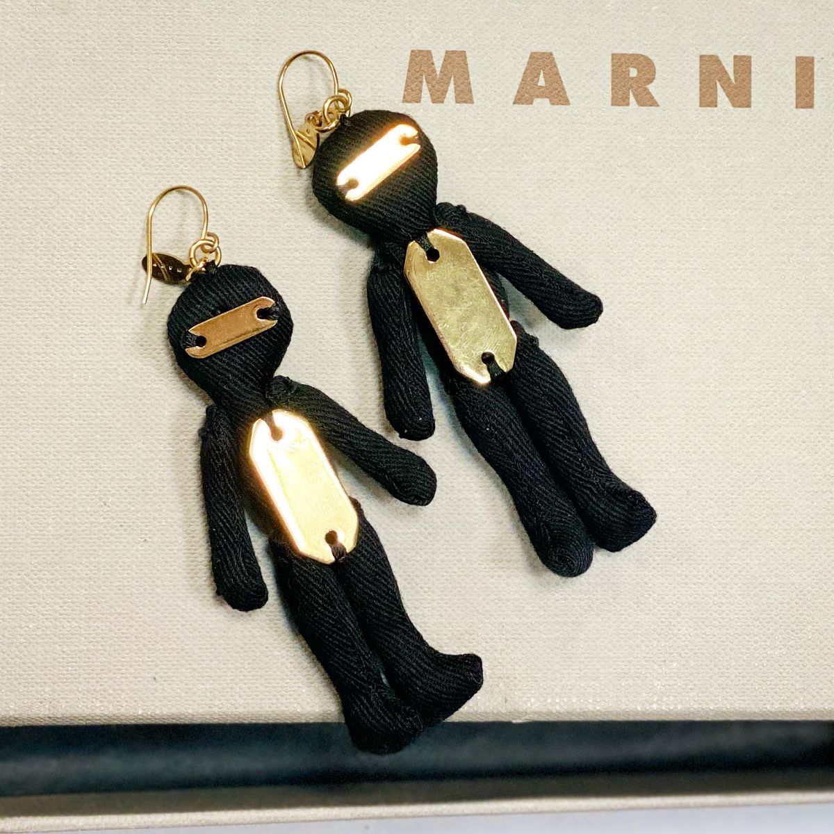 Серьги Marni цена 4 616 руб 