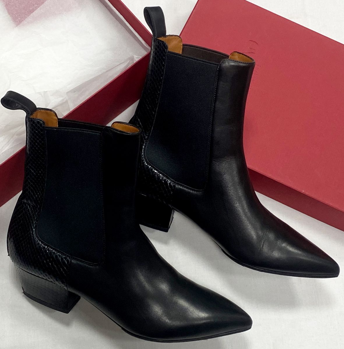 Ботильоны Valentino размер 38.5 цена 31 310 руб
