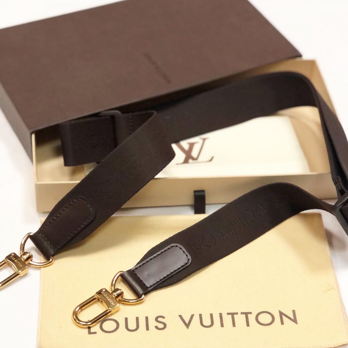 Ремень для сумки Louis Vuitton цена 10 770 руб 