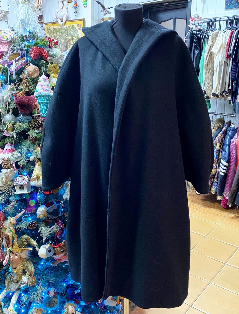 Пальто Comme Des Garçons размер S цена 31 310 руб