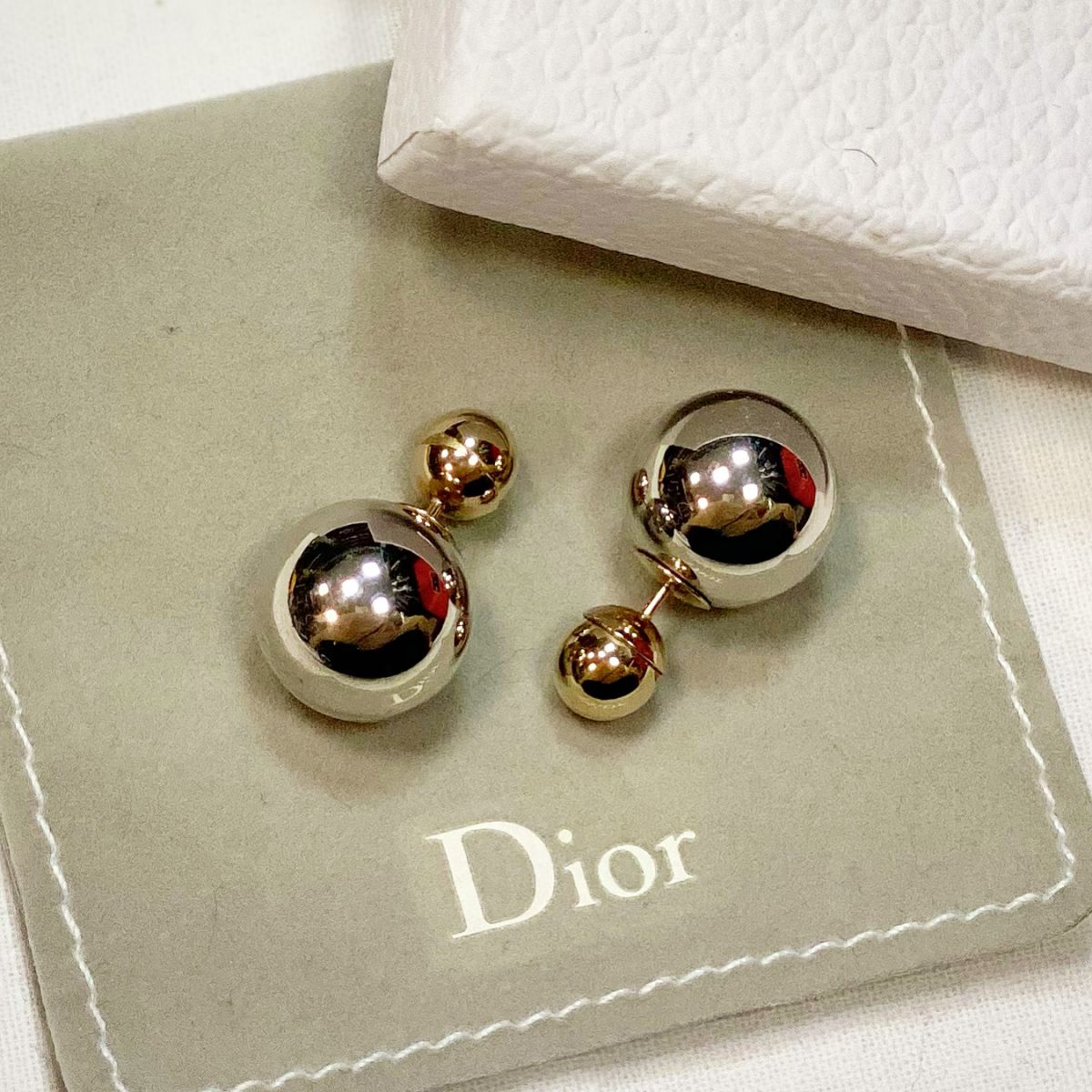Пусеты Dior цена 10 770 руб 