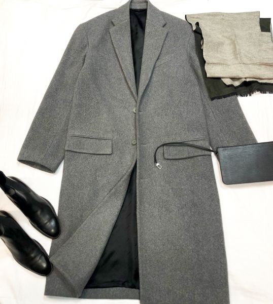 Пальто BALENCIAGA 