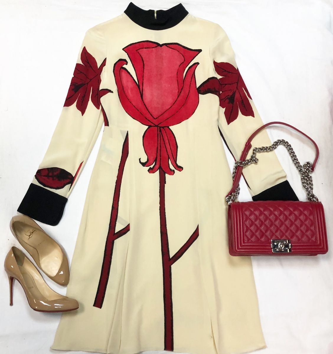 Платье MARNI размер 46 цена 7 693 руб 
Сумка CHANEL
