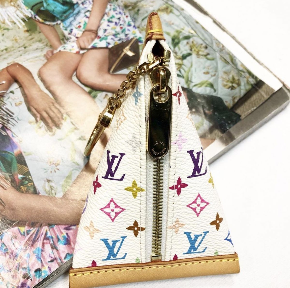 Ключница Louis Vuitton цена 15 385 руб