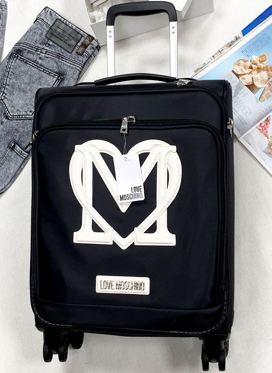 Чемодан Moschino размер 45/35 цена 10 959 руб/ с биркой/
