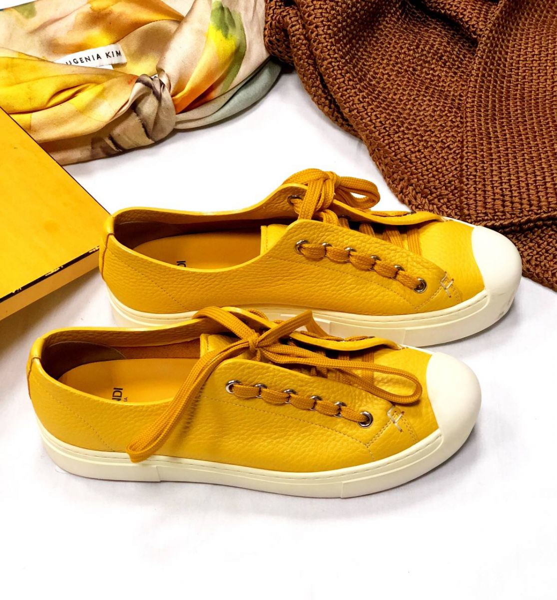 Кеды FENDI размер 37 цена 23 484 руб 