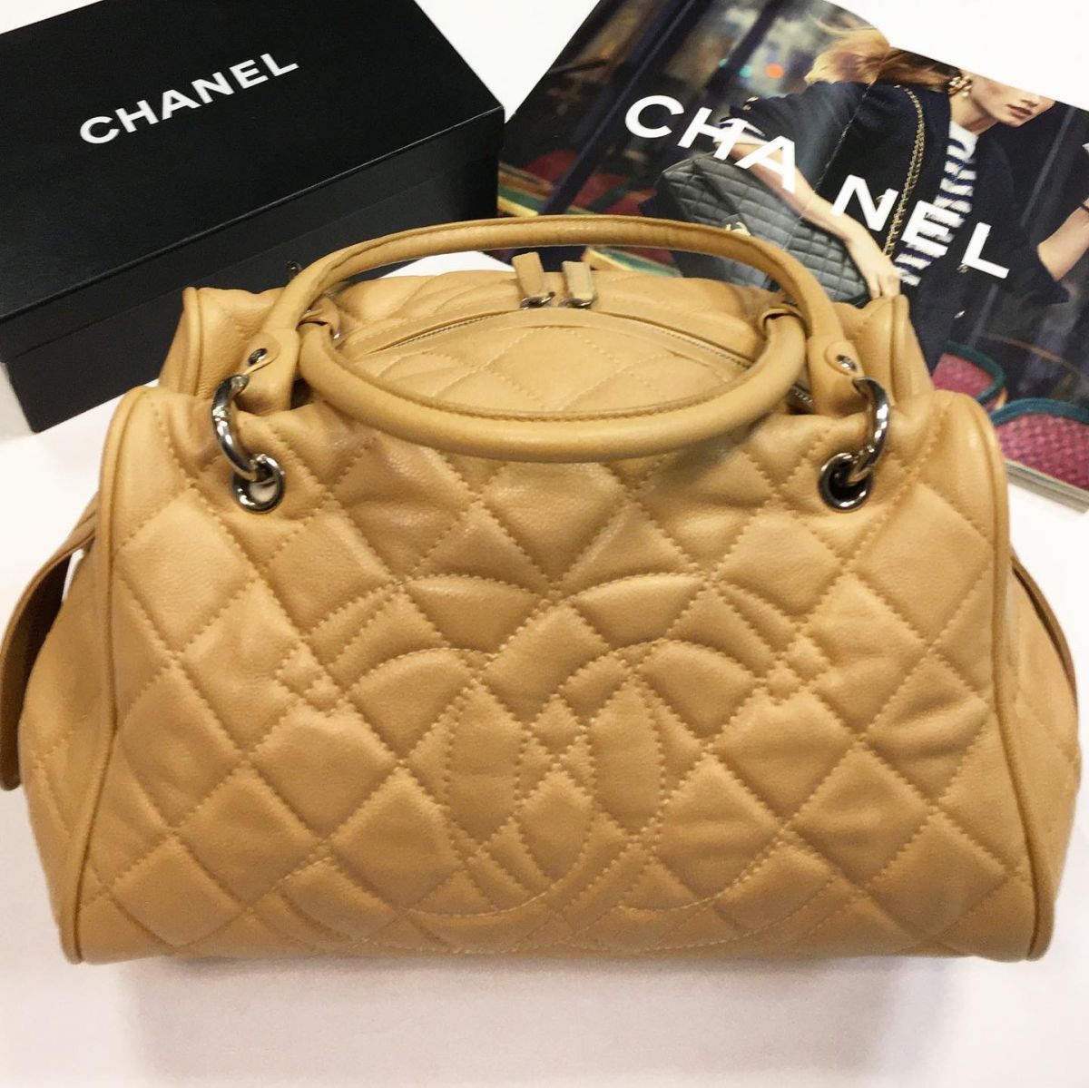 Сумка Chanel  размер 33/23 цена 92 310 руб 