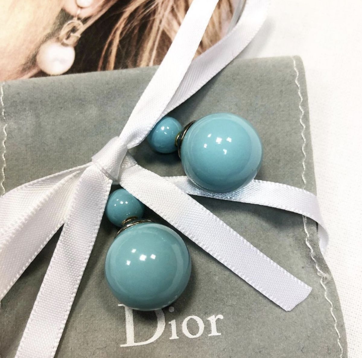 Серьги  Dior  цена 7 693 руб