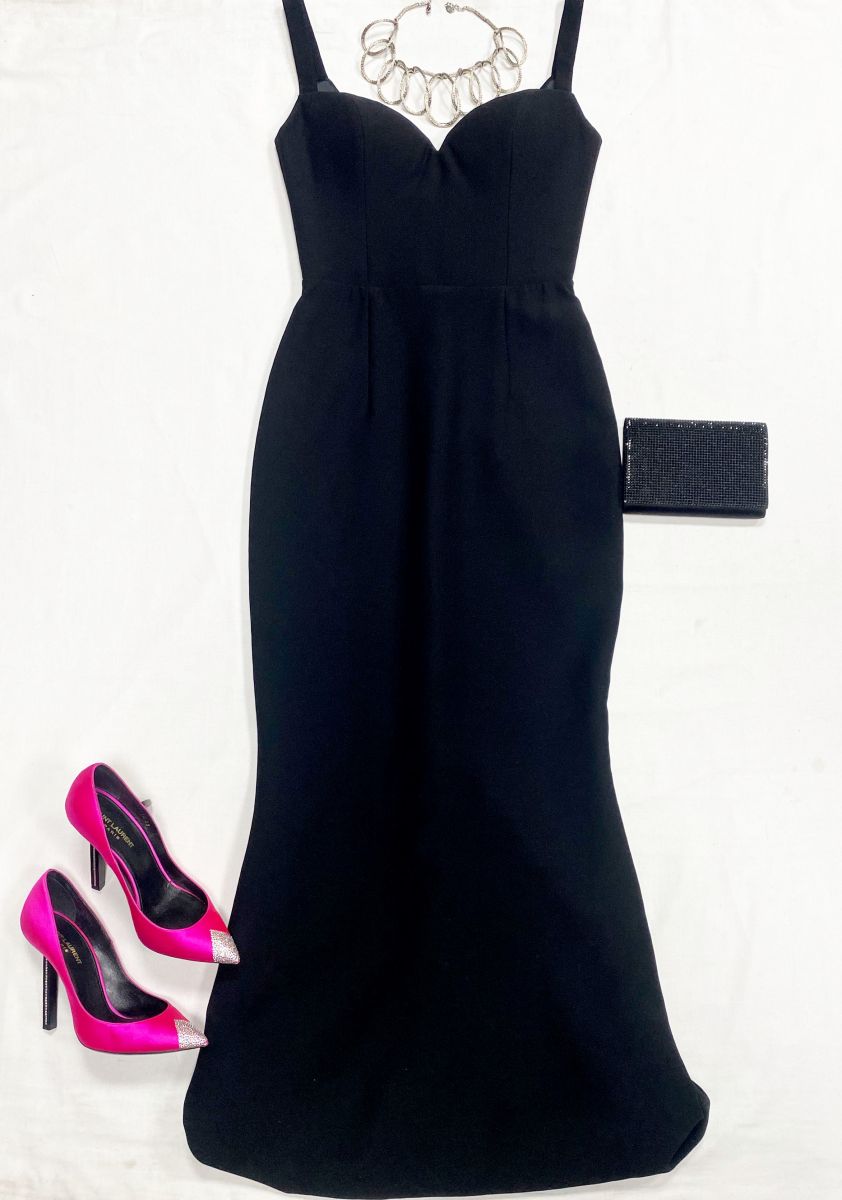 Платье Rasario размер 42 цена 31 310 руб
Туфли Saint Laurent размер 39 цена 39 138 руб
Сумочка/ камни/ 