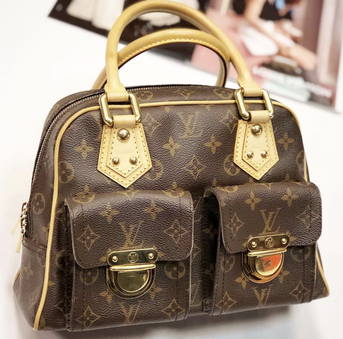 Сумка LOUISVUITTON  размер 30/20 цена 26 155 руб