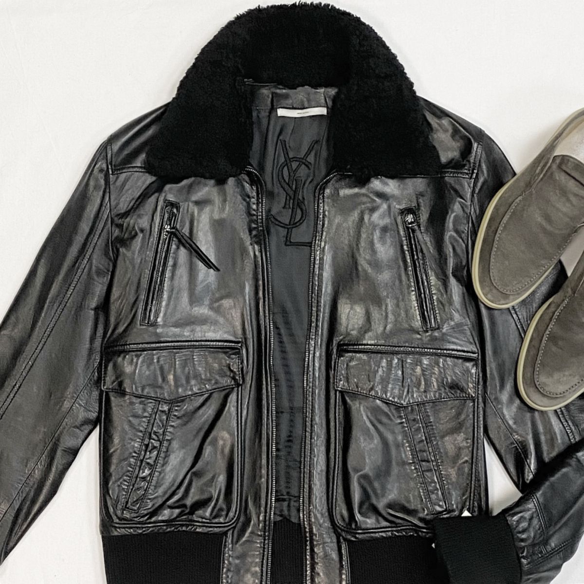 #mechtamen Куртка Ysl размер 52 цена 15 385 рубЛоферы Loro Piana раза 43.5 цена 7 693 руб