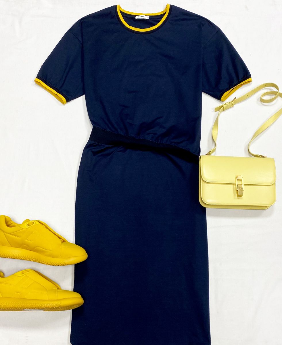 Платье Jil Sander размер XL цена 10 959 руб
Кроссовки Hermes размер 40 цена 46 965 руб
Сумка Saint Laurent 