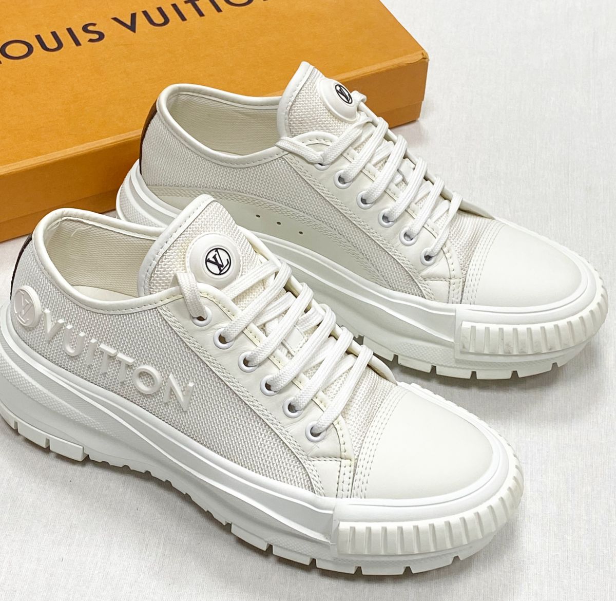 Кеды Louis Vuitton размер 37 цена 62 620 руб