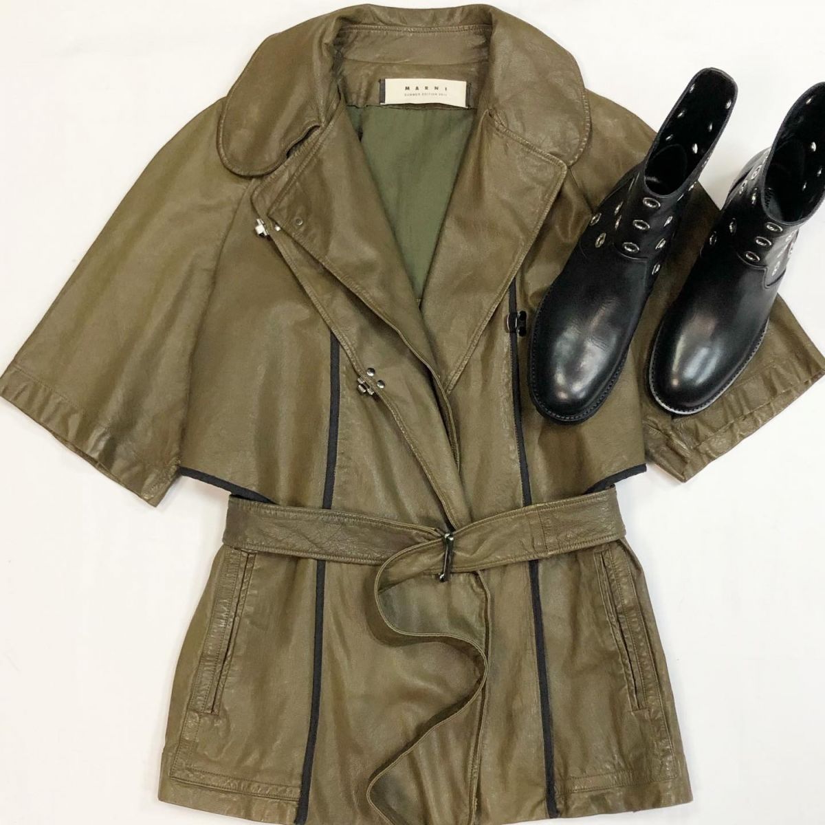 Куртка/кожа/ Marni размер 40 цена 46 155 рубБотинки Manolo Blahnik размер 38.5 цена 35 386 руб