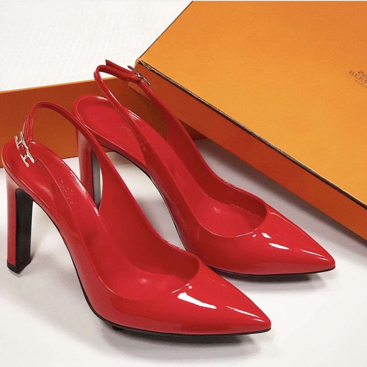 Туфли  Hermes размер 39 цена 24 616 руб / новые /