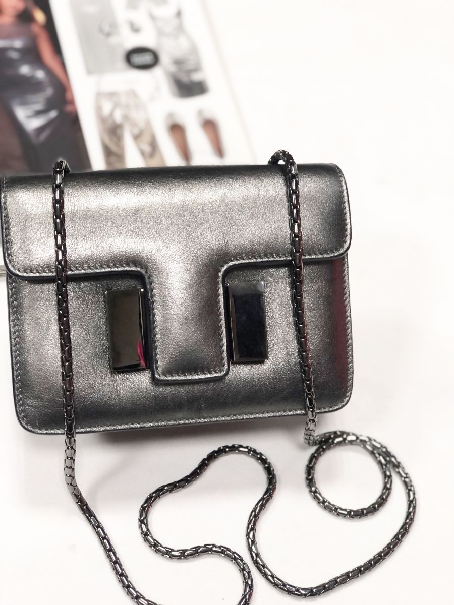 Сумочка TOM FORD цена 62 620 руб