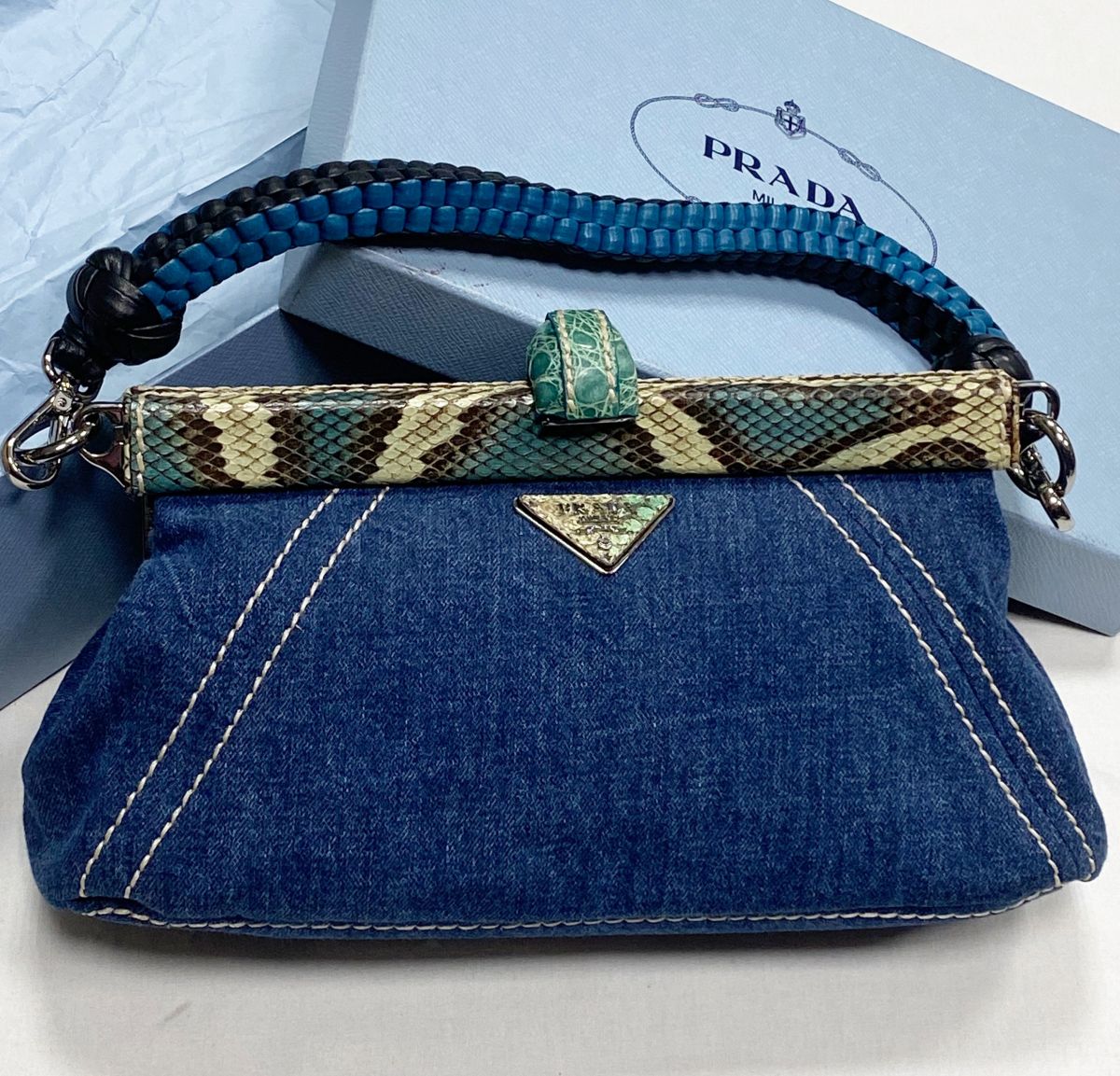 Сумка Prada размер 30/15 цена 70 448 руб