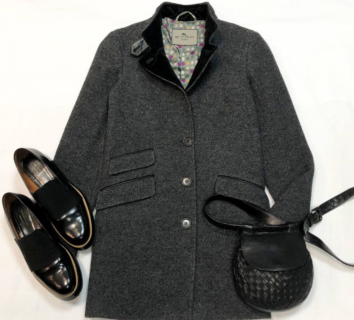 Пальто Etro размер 38 цена 12 308 руб 
Сумочка BOTTEGA VENETA