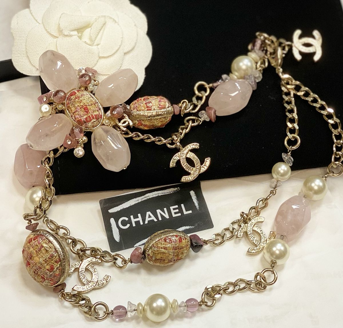 Колье / камни / твид  / Chanel цена 123 080 руб