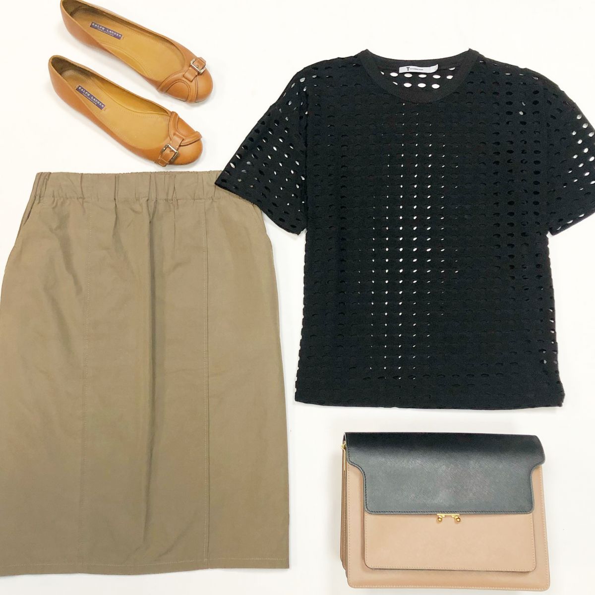 Юбка Bottega Veneta размер 42 цена 6 154 рубКофта Alexander Wang размер 40 цена 6 154 рубБалетки Ralph Lauren размер 39.5 цена 4 616 рубСумка Marni