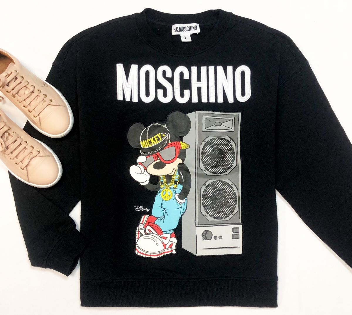 Толстовка MOSCHINO размер L цена 7 693 руб
Кеды Bally размер 38.5 цена 13 847 руб