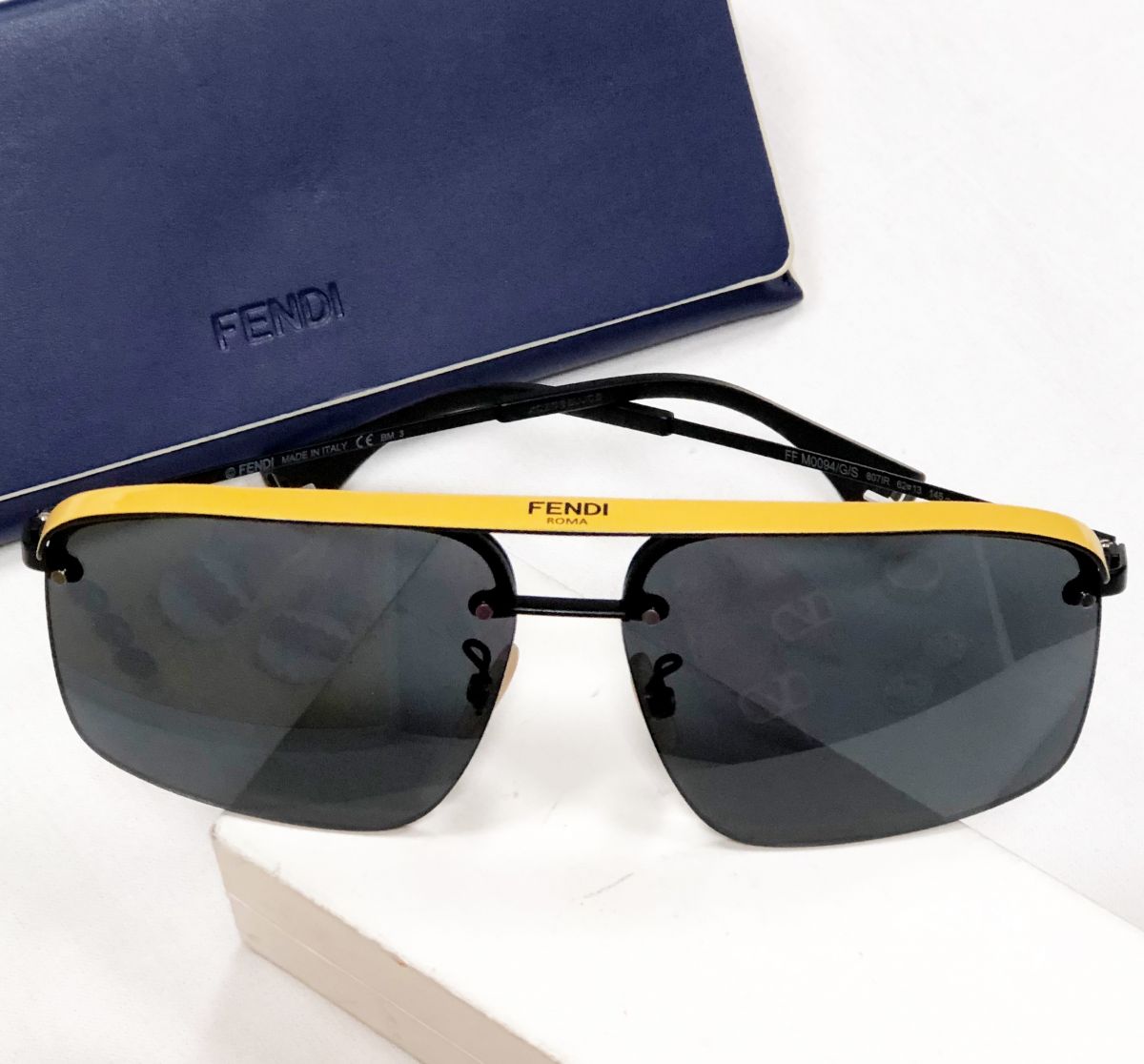 Очки Fendi цена 23 483 руб